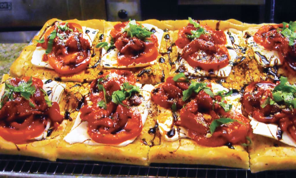 Product image for D'Cocco's 15% Off Dine In Of $50 Or More