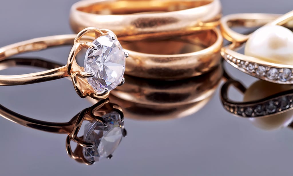 Product image for Collector's Palace Now paying an extra 10% on scrap gold