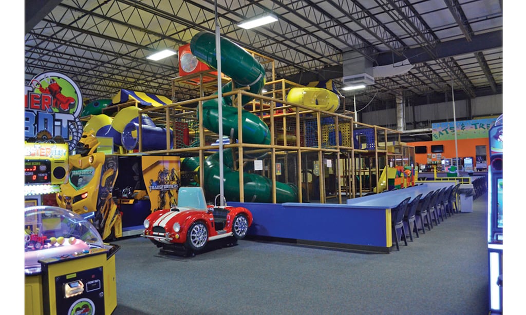 Product image for Oasis Family Fun Center only $10 2 games virtual reality 