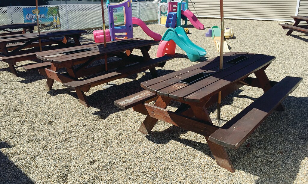 Product image for Fennagains Irish Pub & Restaurant $15 For $30 Worth Of Casual Dining