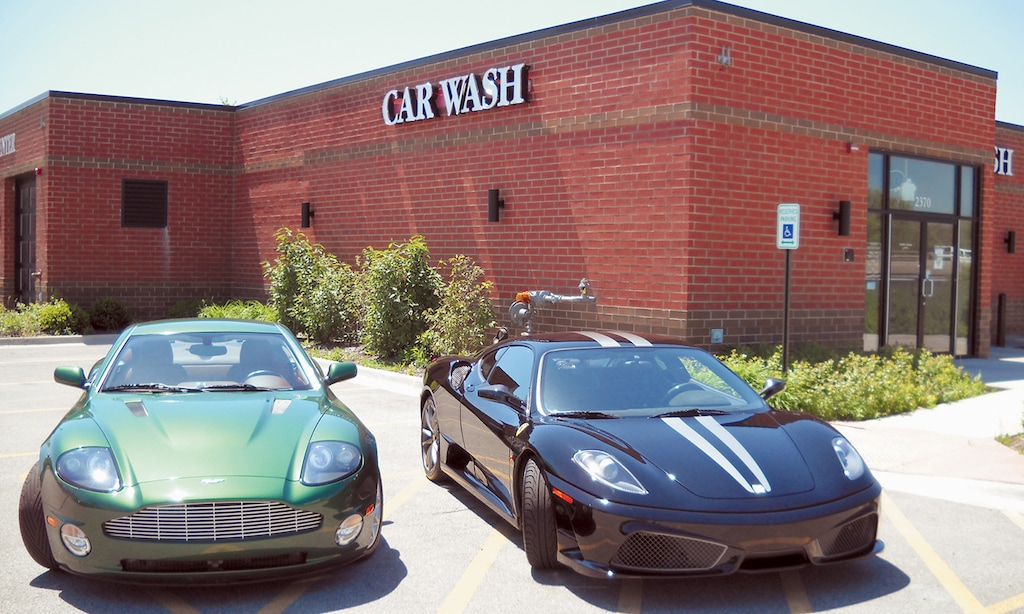 Product image for Oak Lawn Auto Wash & Detail $22 For 2 Full Service Mini Detail Washes (Reg $44)